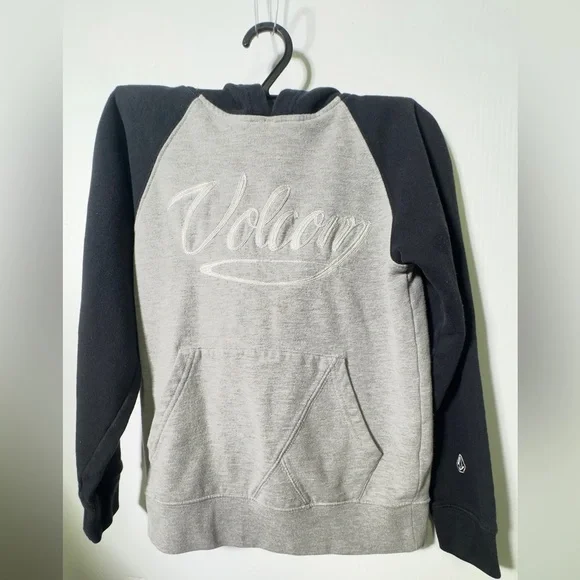 Volcom Pullover Size Small - Picture 3 of 5
